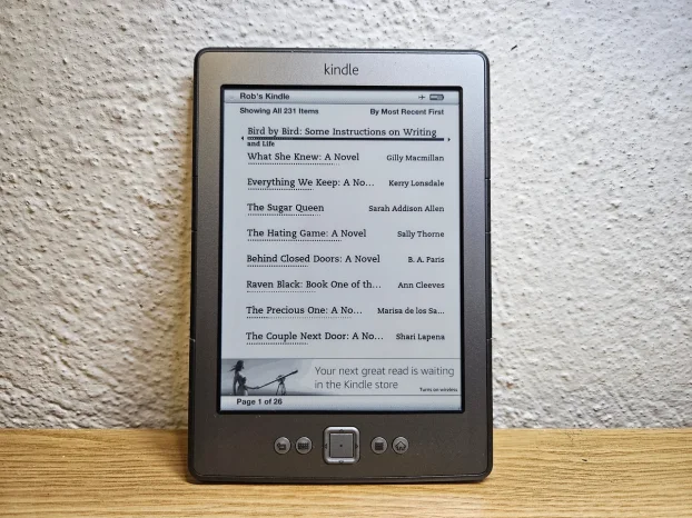 El citac knjiga Amazon Kindle D01100 2GB Black E Reader book