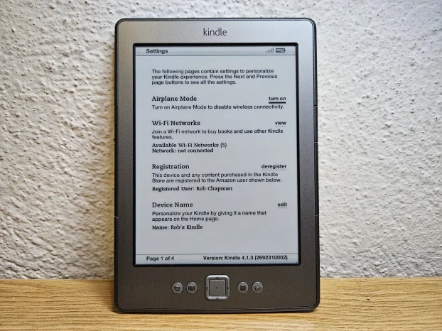 El citac knjiga Amazon Kindle D01100 2GB Black E Reader book