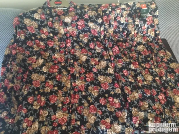 KOMPLET bluza i suknja,šareni,novo,britanski ,br. 48/L