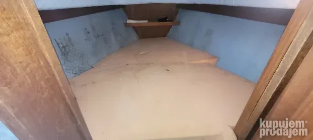 Prodajem Skandinavsku jedrilicu Vega od 9 m, sa 6 lezaja