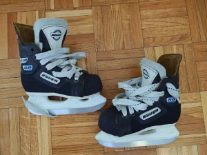 velicina 27 BAUER decije hokejke