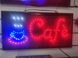 Svetleca reklama "CAFE"