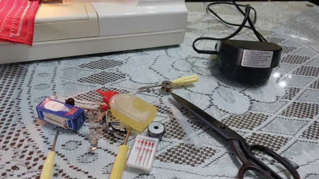 GRIZNER 4220  sivace masina