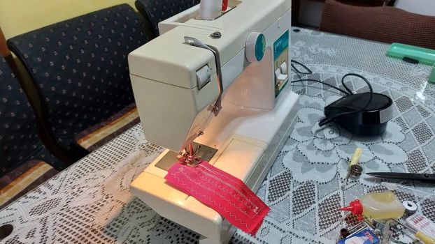 GRIZNER 4220  sivace masina