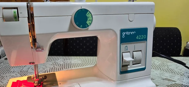 GRIZNER 4220  sivace masina