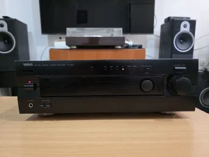 Yamaha AX-392