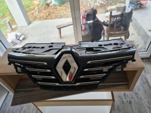 Megan 4 Maska sa znakom