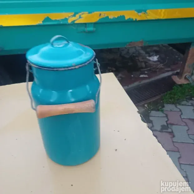 Emajlirana posuda za mleko 2
