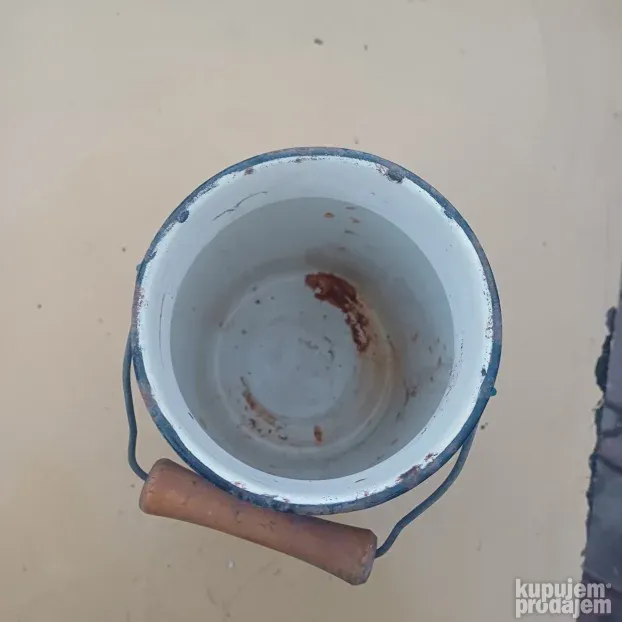 Emajlirana posuda za mleko 2