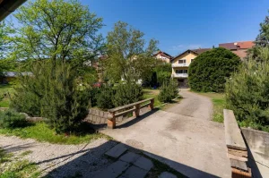 Kuća 272 m2 - Sremska Kamenica