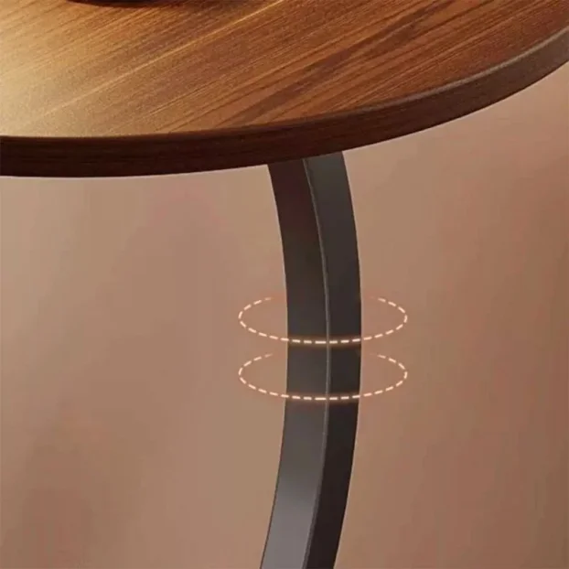 Braon drveni moderan C stočić za svaki prostor