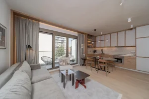 Vojislava Ilica (NAMESTEN), Crveni krst, 3.0 trosoban, 65 m²