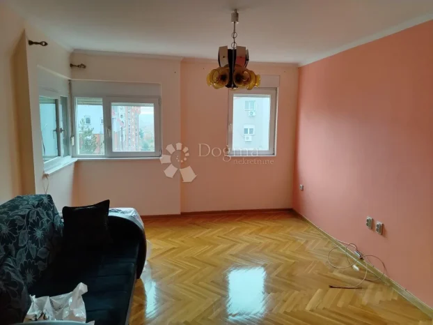 Vidikovački venac, Vidikovački venac, Rakovica, Beograd - KupujemProdajem