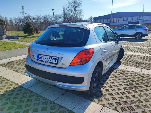 2010 Peugeot 207 1.4 blueline
