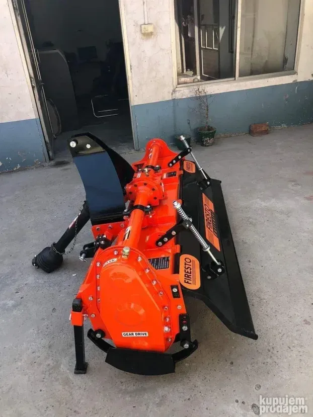 Indijska traktorska freza 1.65m