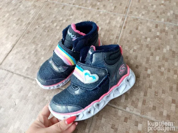 Skechers cipele za devojcicu broj 30