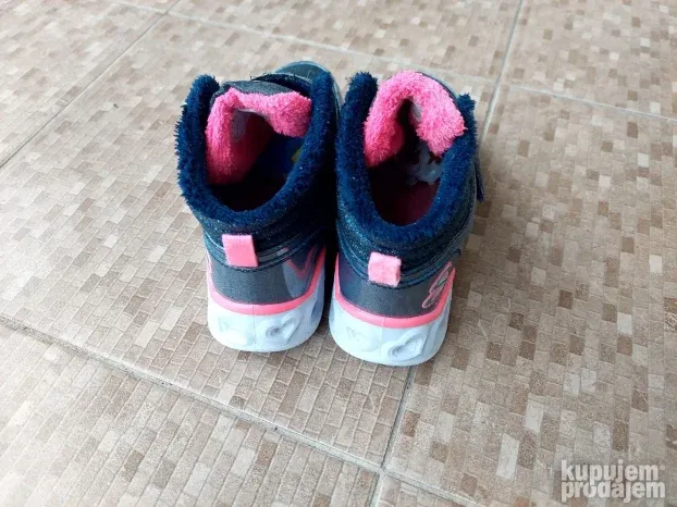 Skechers cipele za devojcicu broj 30