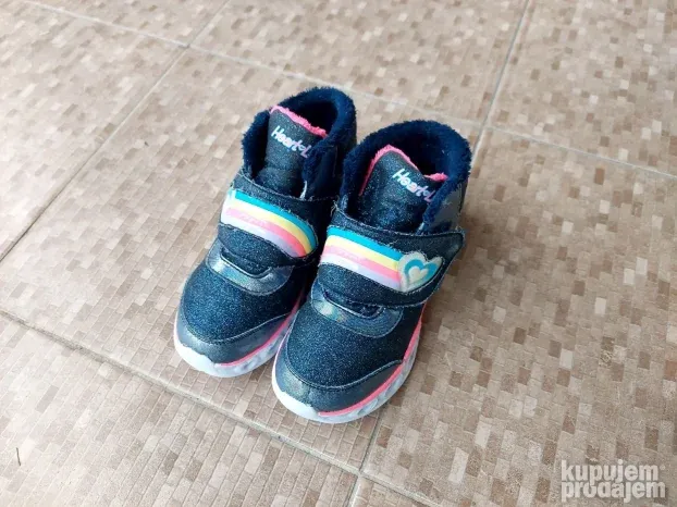 Skechers cipele za devojcicu broj 30