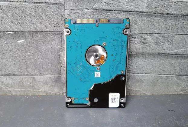 Seagate 500Gb Hard disk 2,5 inca 2057