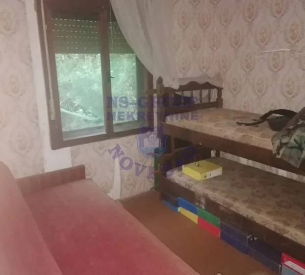 Inđija, Čortanovci, dvosobna, 65 m²