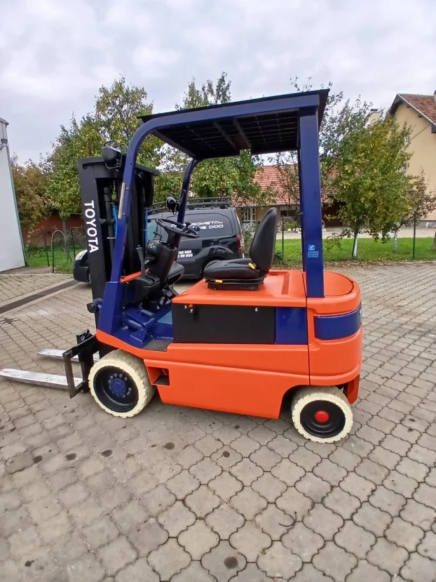 TOYOTA 2t Elektro Viljuskar