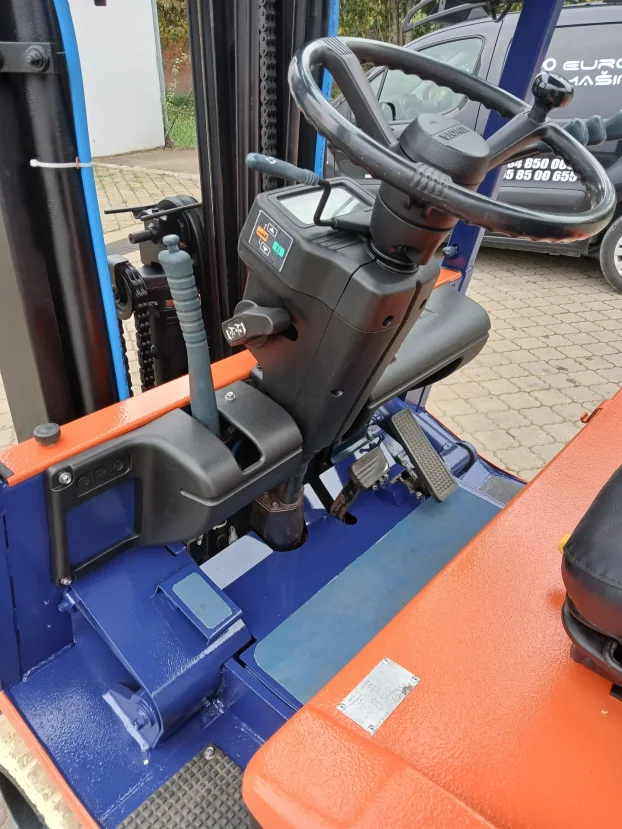 TOYOTA 2t Elektro Viljuskar