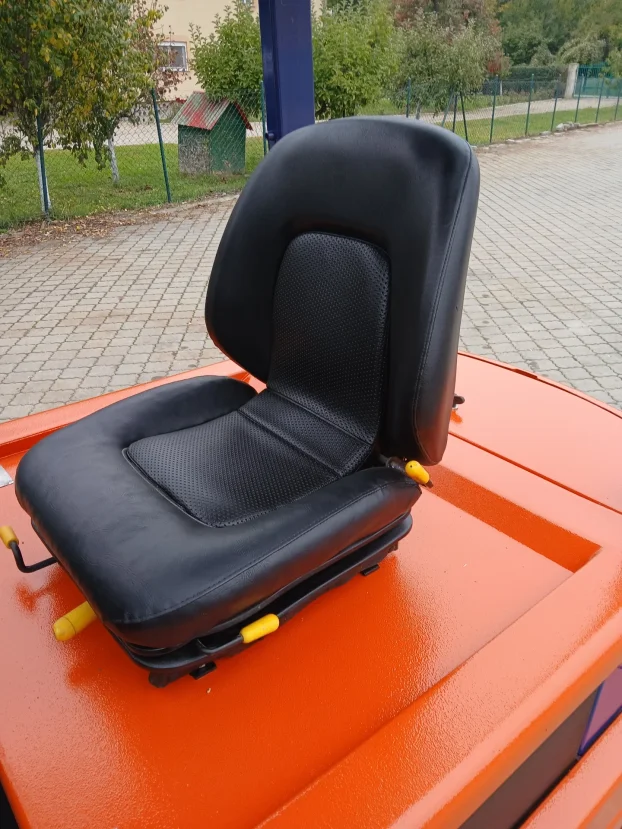 TOYOTA 2t Elektro Viljuskar