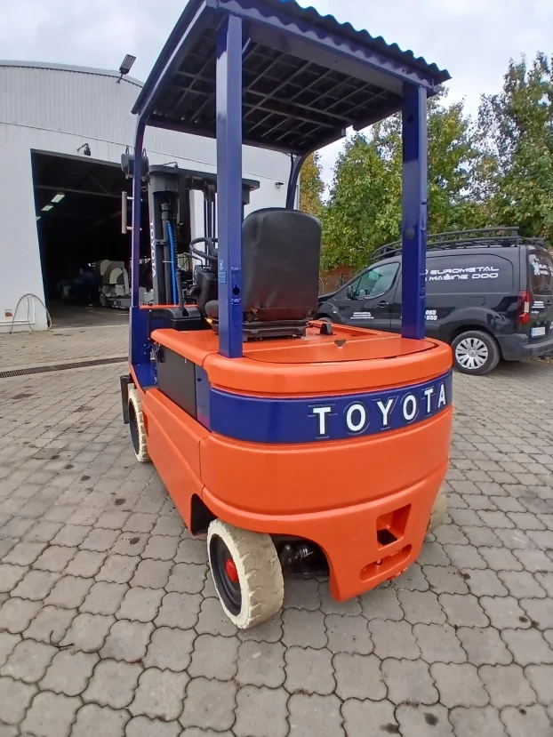 TOYOTA 2t Elektro Viljuskar