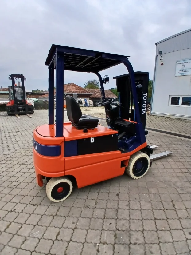 TOYOTA 2t Elektro Viljuskar