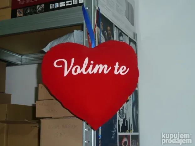 Panasonic DMC-TZ10 - 12MP, 12x Zoom,32GB, 10/10 (SAMPLES)