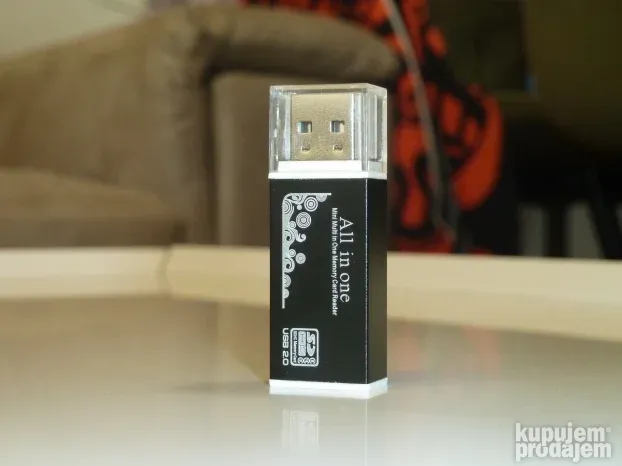 Panasonic DMC-TZ10 - 12MP, 12x Zoom,32GB, 10/10 (SAMPLES)