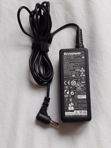 Lenovo Adapter Punjac 20V 1.5A (5.5x2.5) 30W original