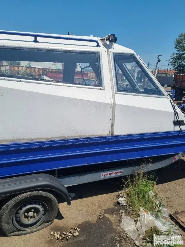Hovercraft brod miraz 7 sa prikolicom bez motora
