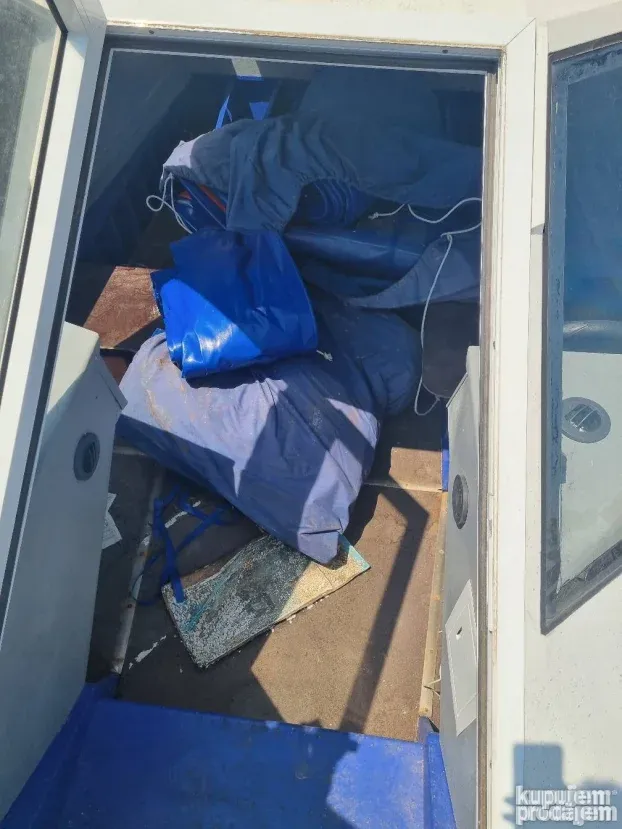 Hovercraft brod miraz 7 sa prikolicom bez motora