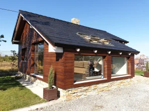 Fasadni romb sa falcom Sibirski Ariš