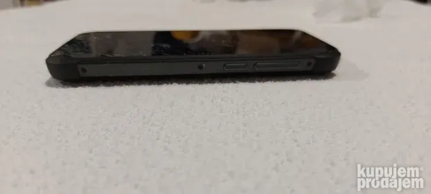 Gigaset GX290 32GB Duos sim free za delove ili koriscenje