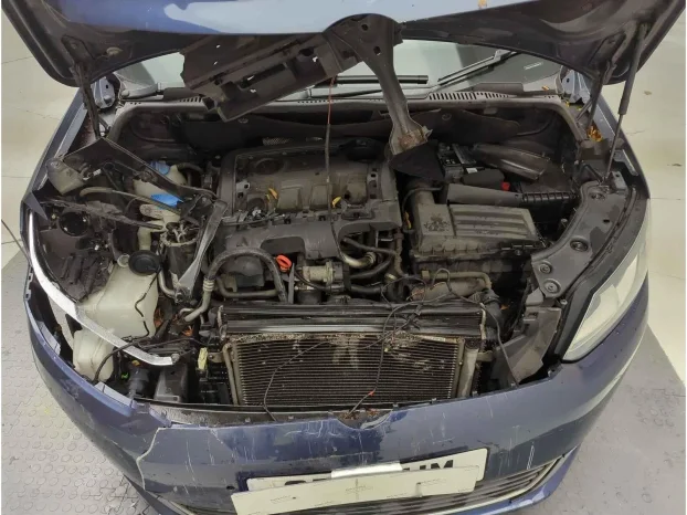 Delovi VW TOURAN 2011 1.6 Dizel CAYC motor Euro5