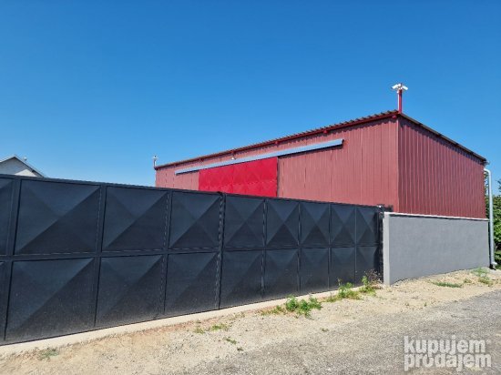 Hala Magacin izdajem