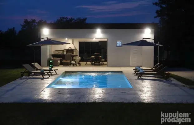 Vila na Tisi