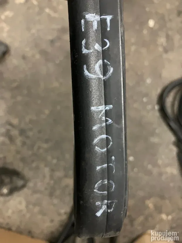Keder motornog prostora BMW E39