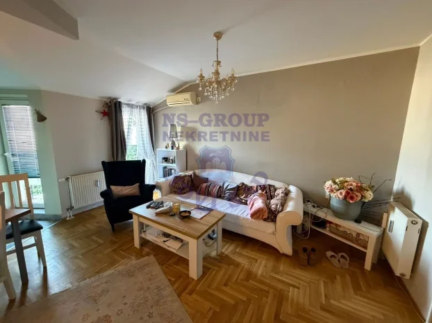 Š:562119, Bulevar patrijarha Pavla, 3.0 trosoban, 63 m²