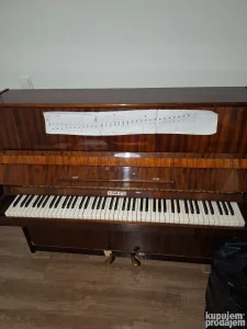 Pianino