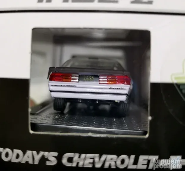 M2 Premium 1985 Chevrolet Camaro Iroc-z