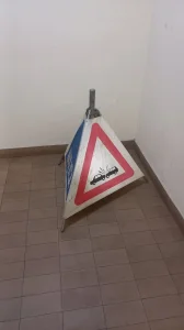 Stop milicija slovenački