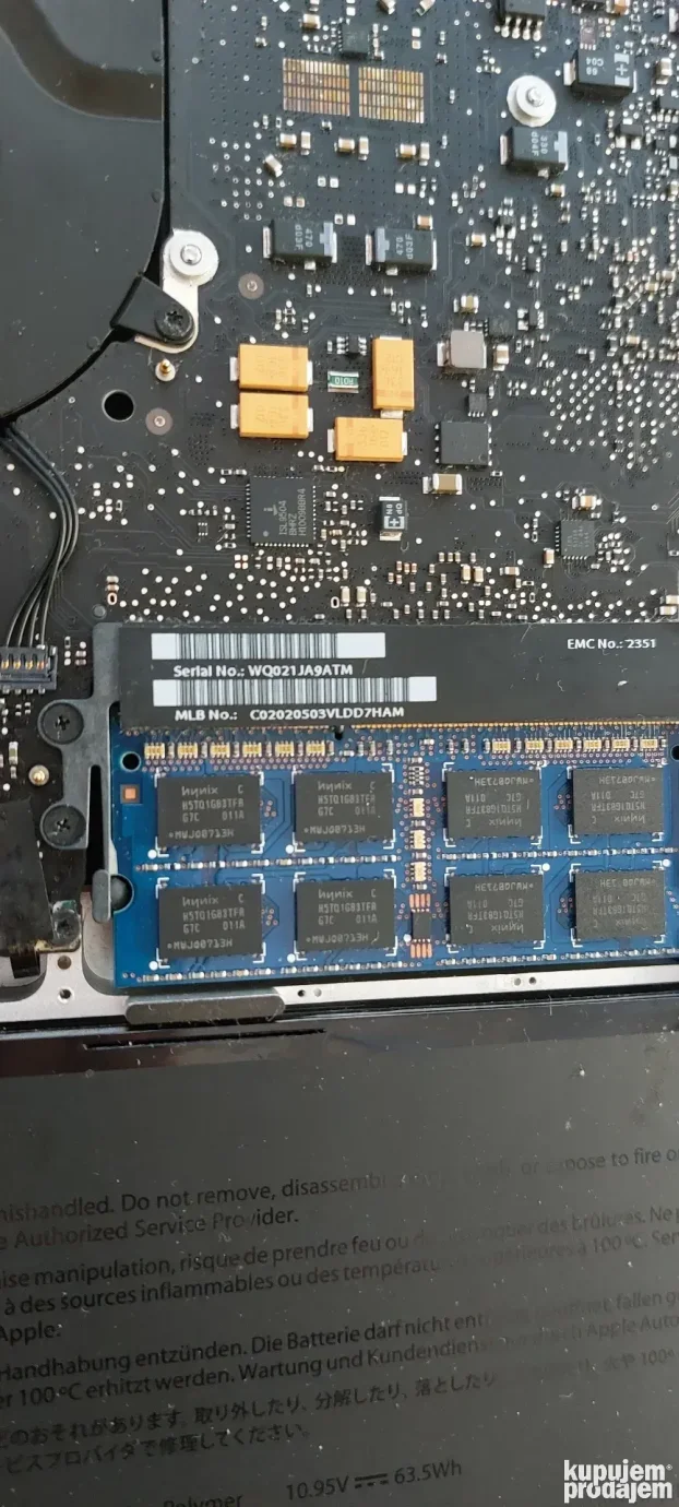 Macbook Pro Apple laptop