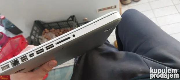 Macbook Pro Apple laptop