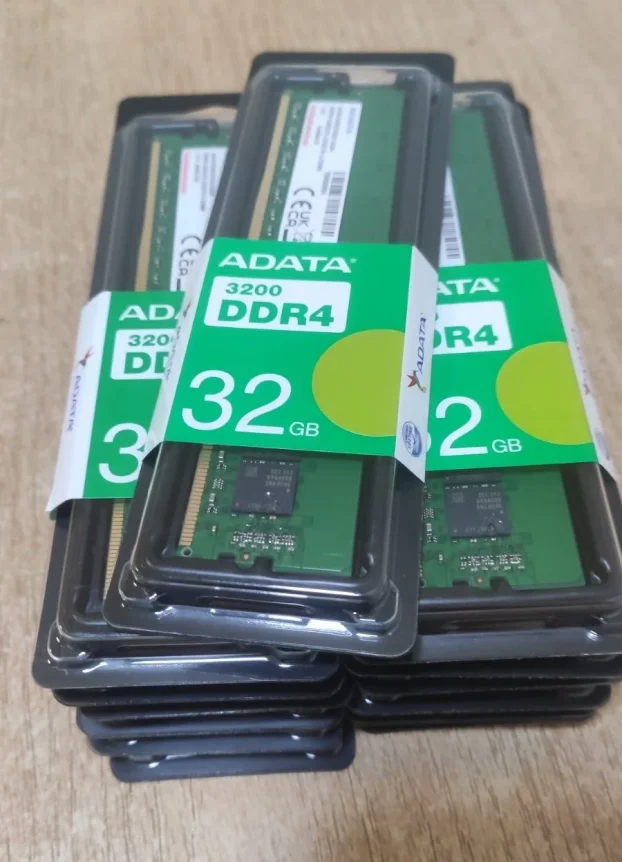 DDR4 32Gb DDR4 ADATA 3200MHz 1x32 Gb NOVO NEOTPAKOVANO