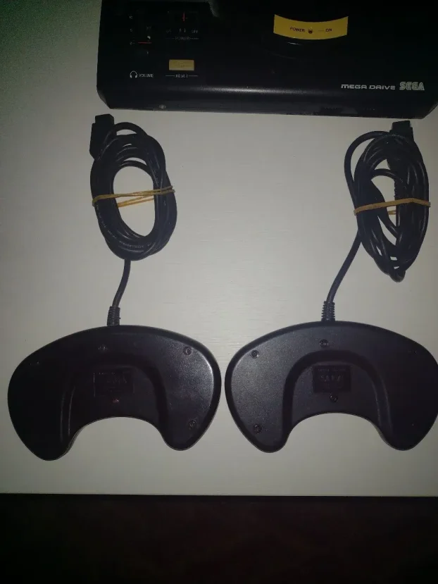 Sega Mega Drive Original full set i igrice