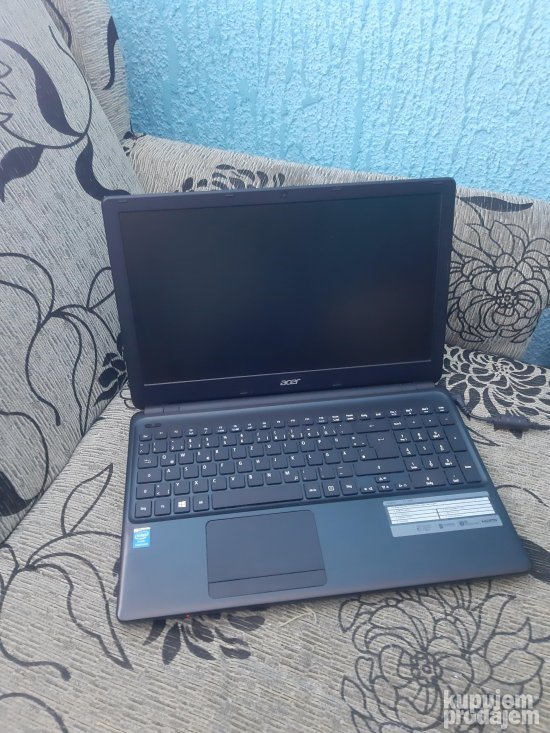 Hitno! Acer E1-530 Intel 2117 1,8GHz/8gbDDR3/500gb