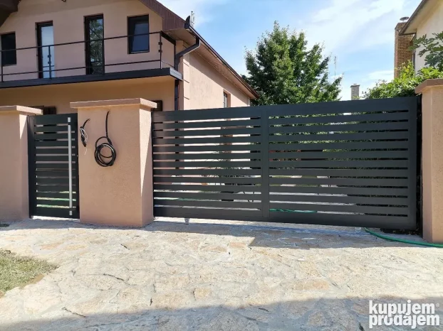 Aluminijumske ograde i kapije